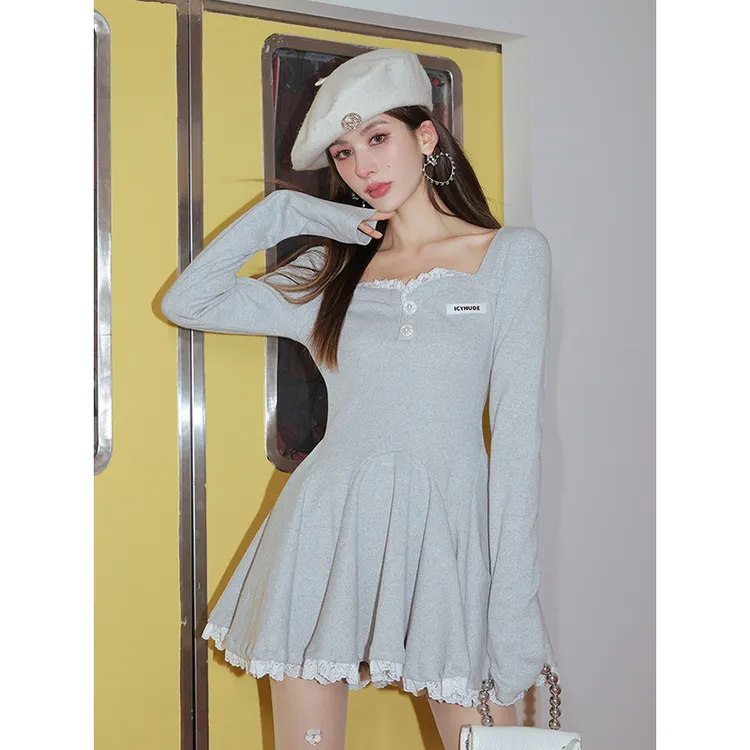 ICYNUDE 方领灰色收腰针织连衣裙女显瘦裙子春夏新款气质