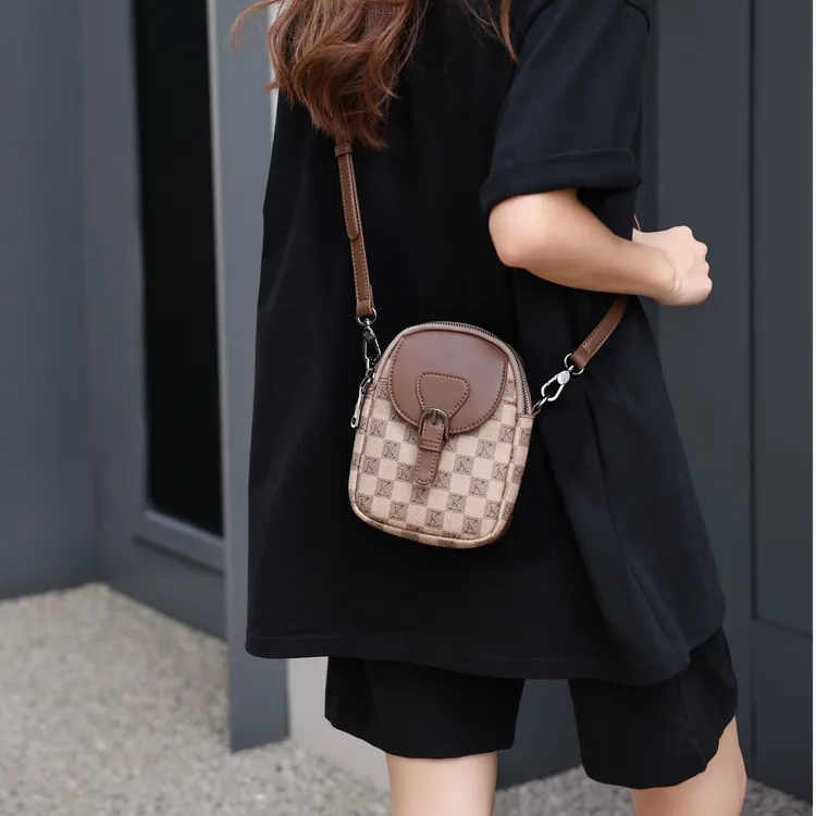 2026新款时尚百搭手机小包休闲女士包简约斜挎包小挎包商品图