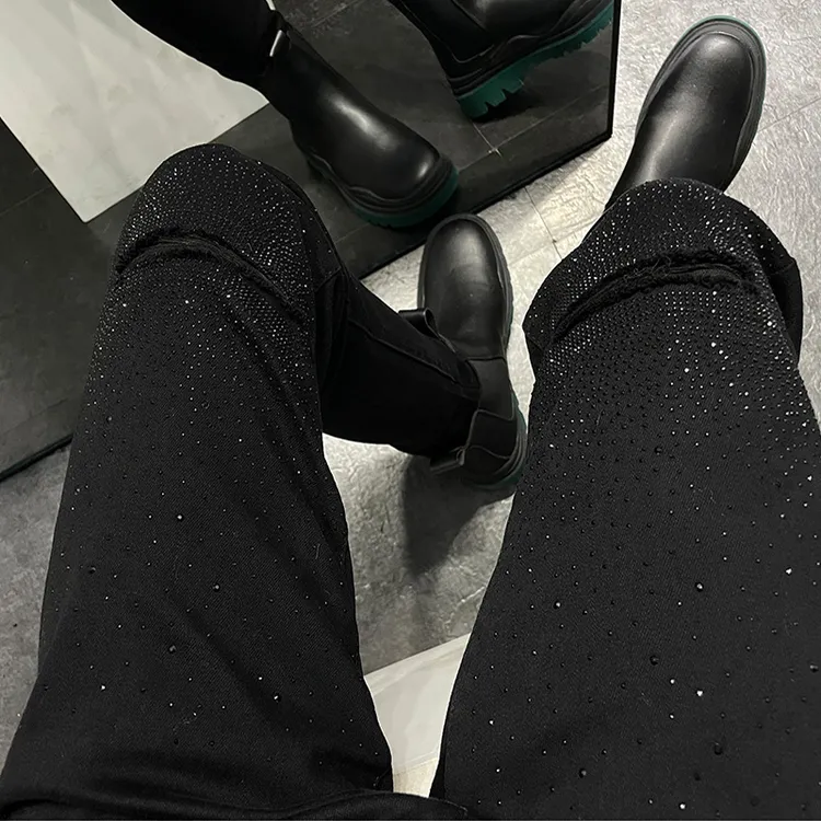 黑色烫钻牛仔裤男士秋季修身弹力小脚裤破洞设计休闲长裤子男裤