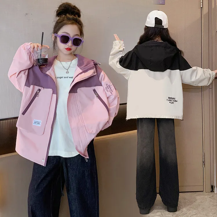 女童春秋冲锋衣2024新款8-15岁中大童时尚小女孩休闲运动洋气外套