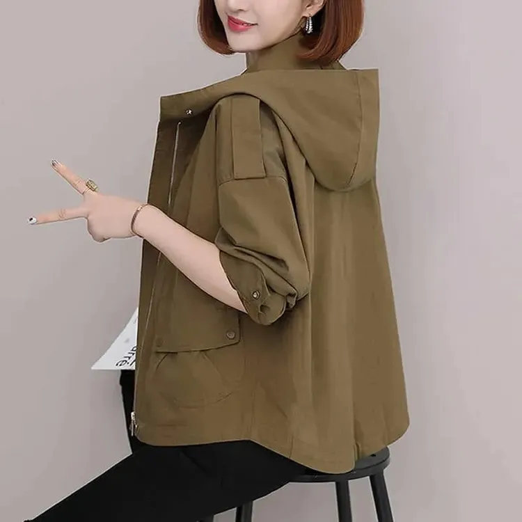 大码风衣女春秋2025年新款连帽韩版宽松小个子短款休闲显瘦外套女