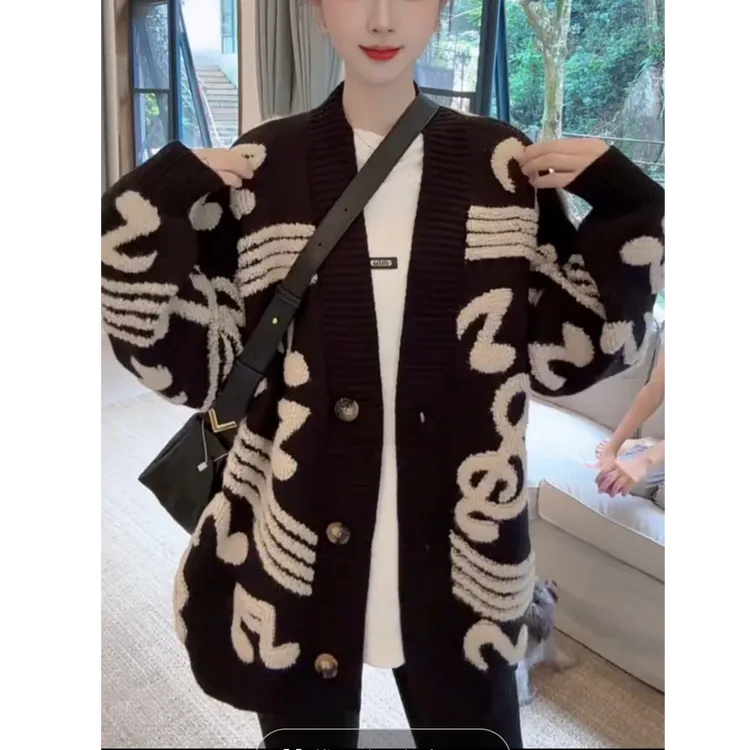【豆子同款】慵懒风软糯音符撞色图案女春秋宽松长袖针织开衫外套