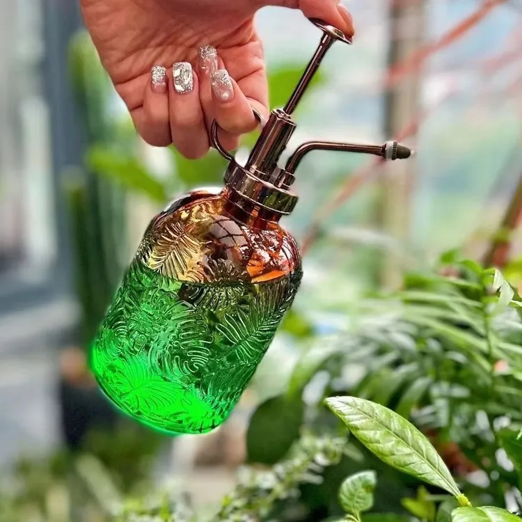 复古浮雕玻璃喷壶多肉养花洒水壶小型消毒喷雾按压浇花壶喷雾瓶