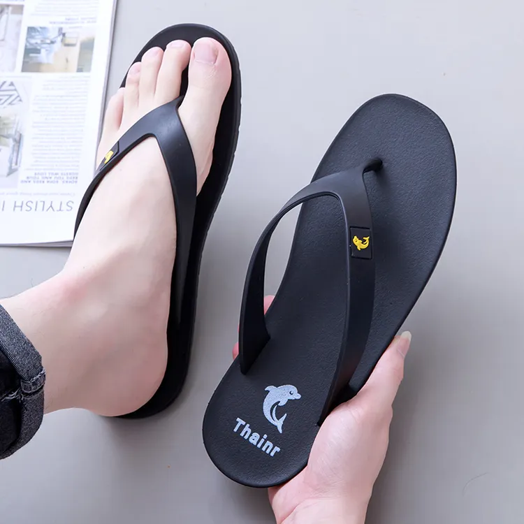 网红橡胶人字拖防水耐磨男鞋进口轮胎底家居潮高颜值沙滩外穿防滑商品图