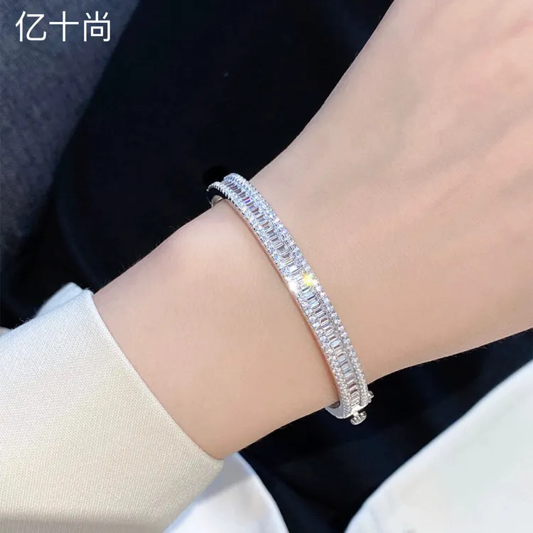 925银合成锆石手镯 亿十尚T方白赚高档手镯轻奢时尚经典简约大气