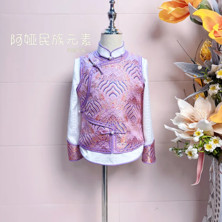 儿童马甲——彩虹划过天际......那是小朋友的梦想