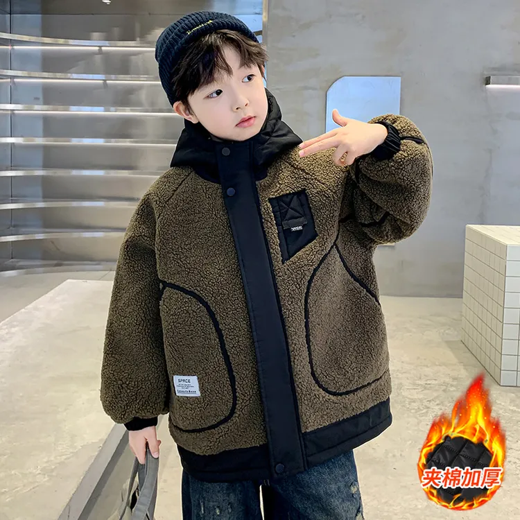 男童加厚外套秋冬款2025新款儿童潮酷男孩中大童夹棉羊羔绒毛毛衣