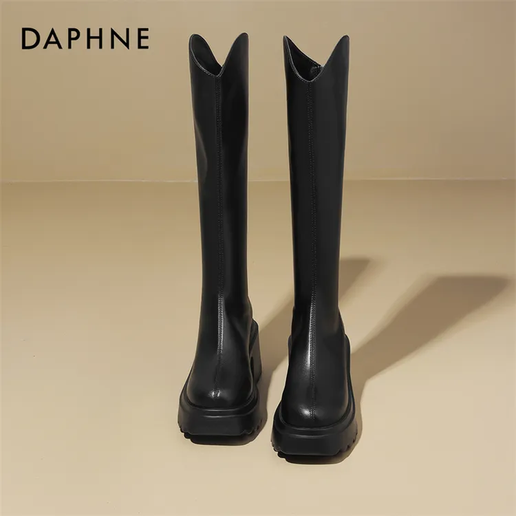 达芙妮小个子高帮鞋2025春夏透气时装靴厚底增高8cm显瘦V口长筒靴