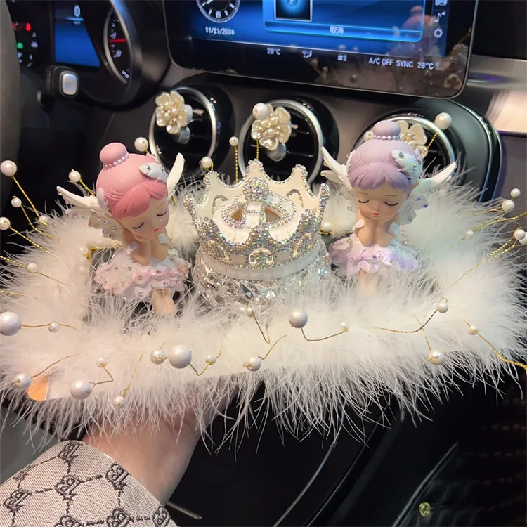 【小天使贝拉】中控台女神女孩女士贝拉天使摆件高端车饰女司机