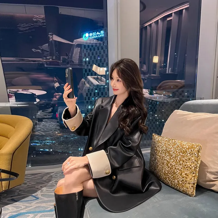 黑色pu皮衣外套女2025秋冬韩版设计感拼色西服上衣高级感宽松西服