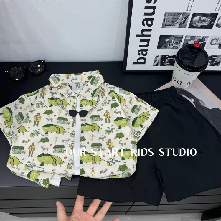 【旅行者】儿童夏款套装男童薄款宽松衬衫痞帅中大童印花