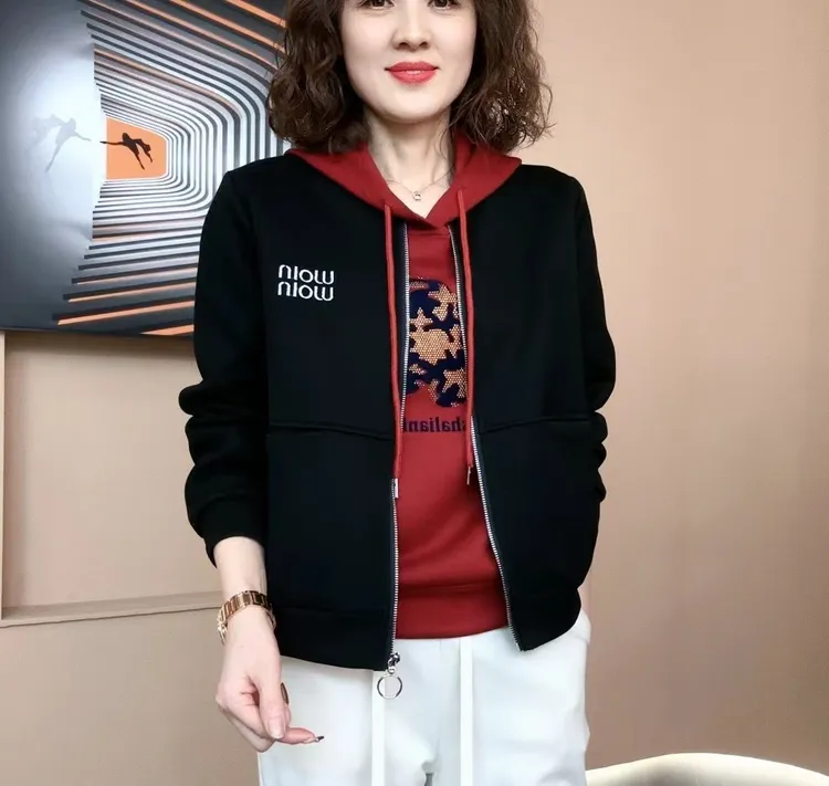 2025秋冬新款显瘦运动时尚休闲女士上衣女外套卫衣棒球衫906款04