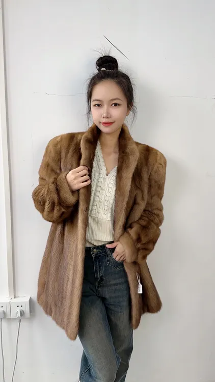 天然皮草真毛进口中古水貂大衣外套，（可批发1q-2q）进口中古皮草