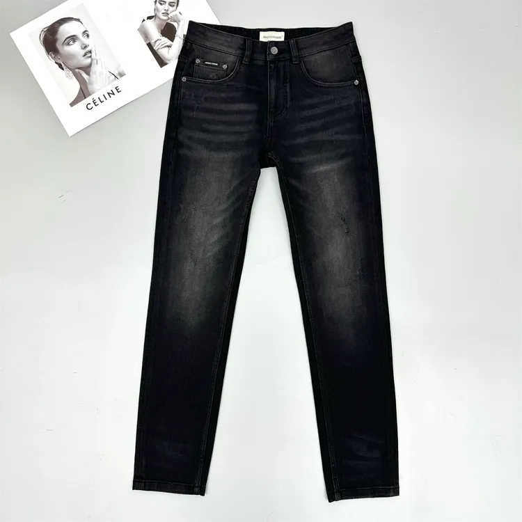 2025时尚简约高端欧货经典百搭水洗黑色显瘦男士牛仔裤修身小直筒