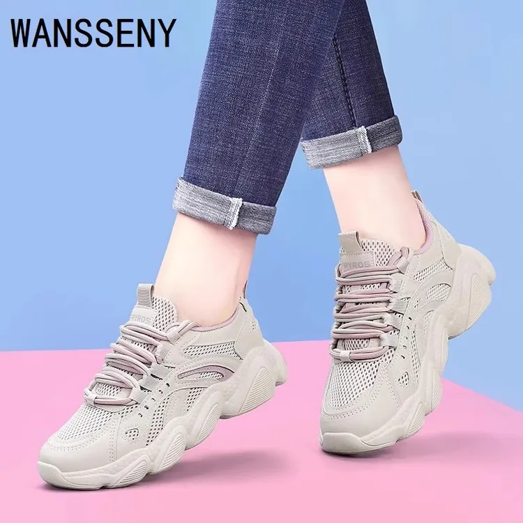 WANSSENY老爹鞋女轻奢轻便网面透气旅游鞋软底百搭舒适休闲运动鞋