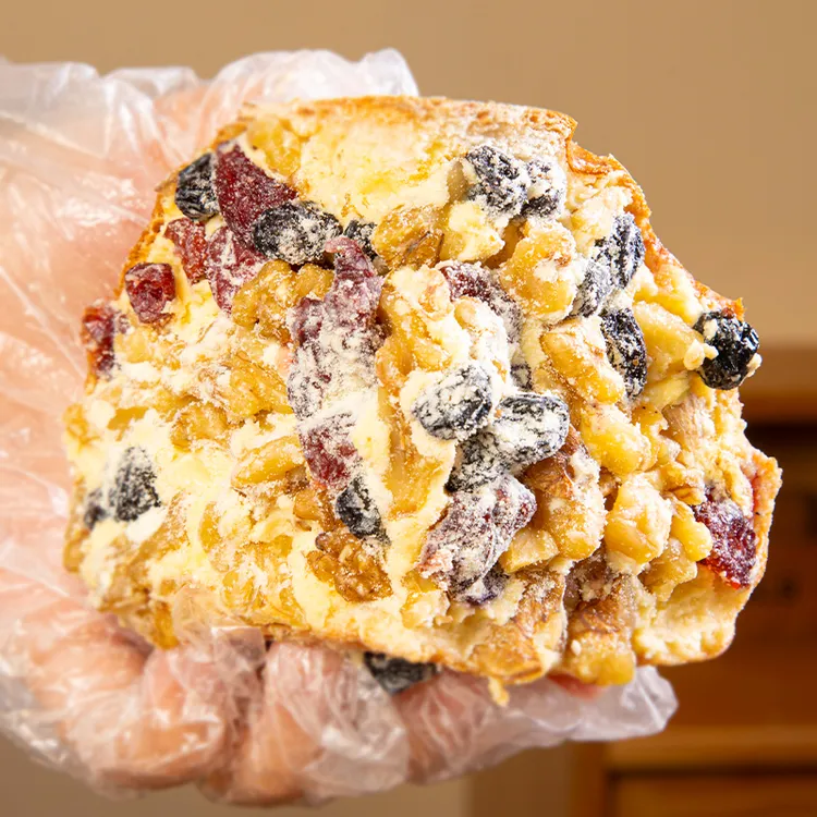 新疆新鲜奶味奶酪包410g