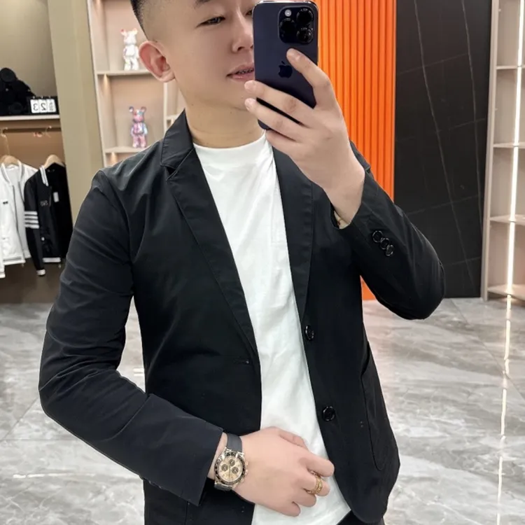 2023春季新款男士休闲西服潮流商务高档帅气简约修身轻薄西服外套