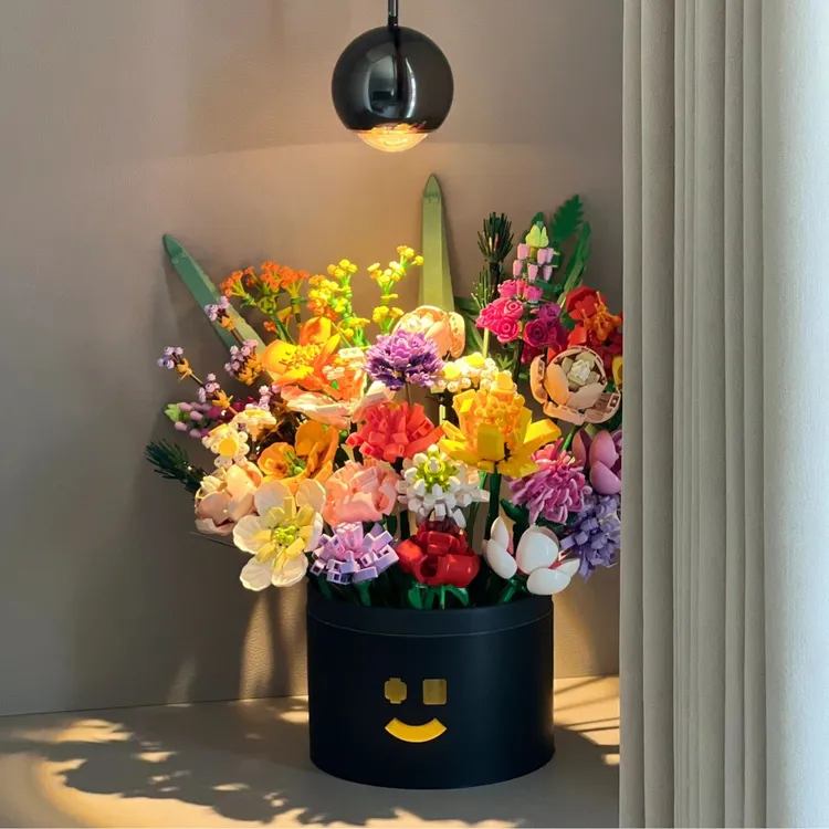 2025网红积木花束森宝摆件女生七夕情人节520母亲节生日礼物
