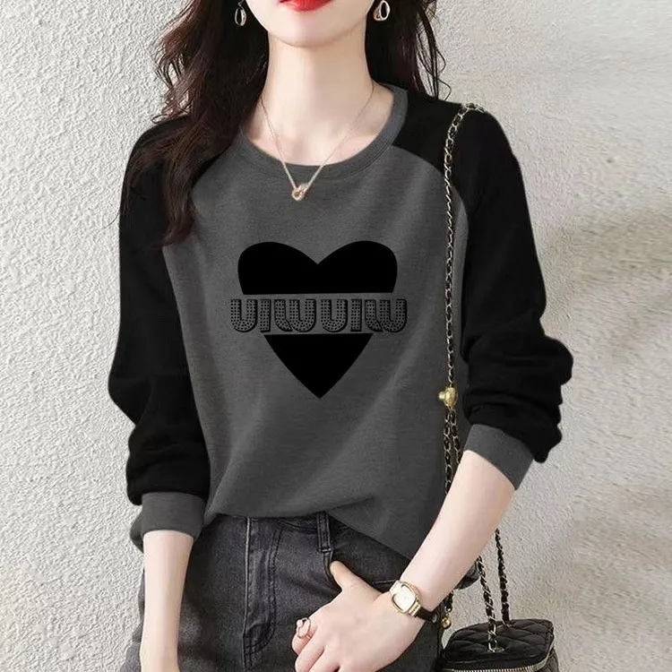 秋冬新款德绒撞色拼接套头爱心卫衣女宽松叠穿打底上衣潮显瘦百搭