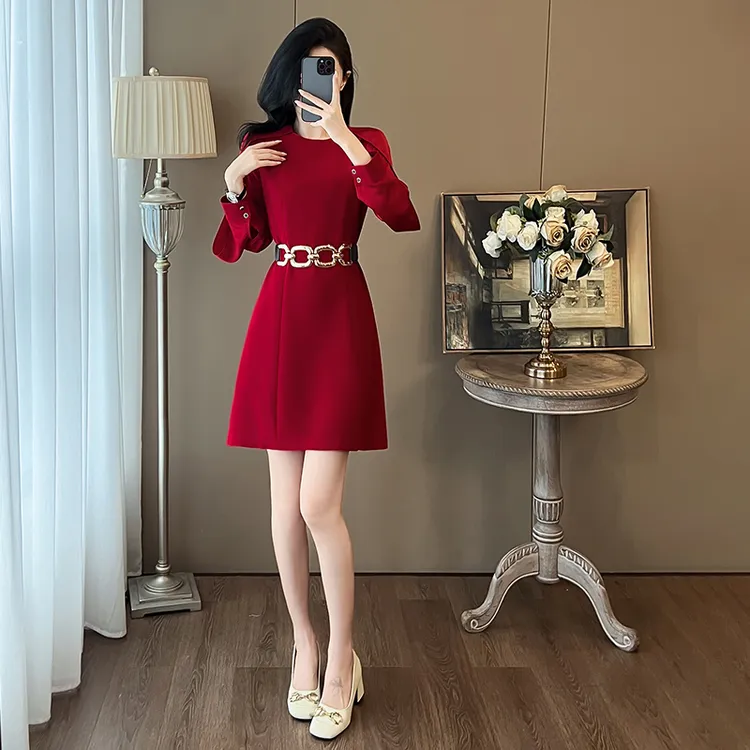 秋装法式名媛阔太太洋气高贵气质裙子收腰设计御姐小香风连衣裙女