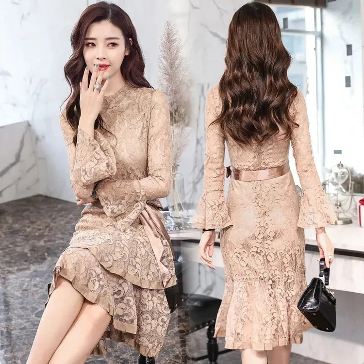 中长款秋冬季气质鱼尾裙2024年春秋新款修身显瘦长袖蕾丝连衣裙女