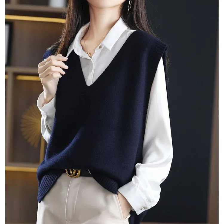 纯色宽松大码简约百搭马甲针织毛衣背心外穿v领套头坎肩女秋冬款