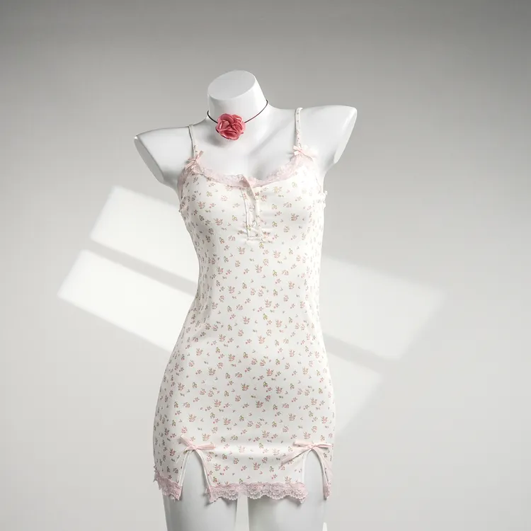 雏菊【90-220斤】大码女士新款睡衣吊带性感碎花连衣裙 4381