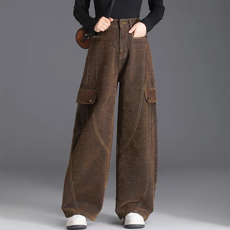 雪尼尔牛仔裤2025秋冬新款美式复古女休闲今年流行的高腰宽松显瘦