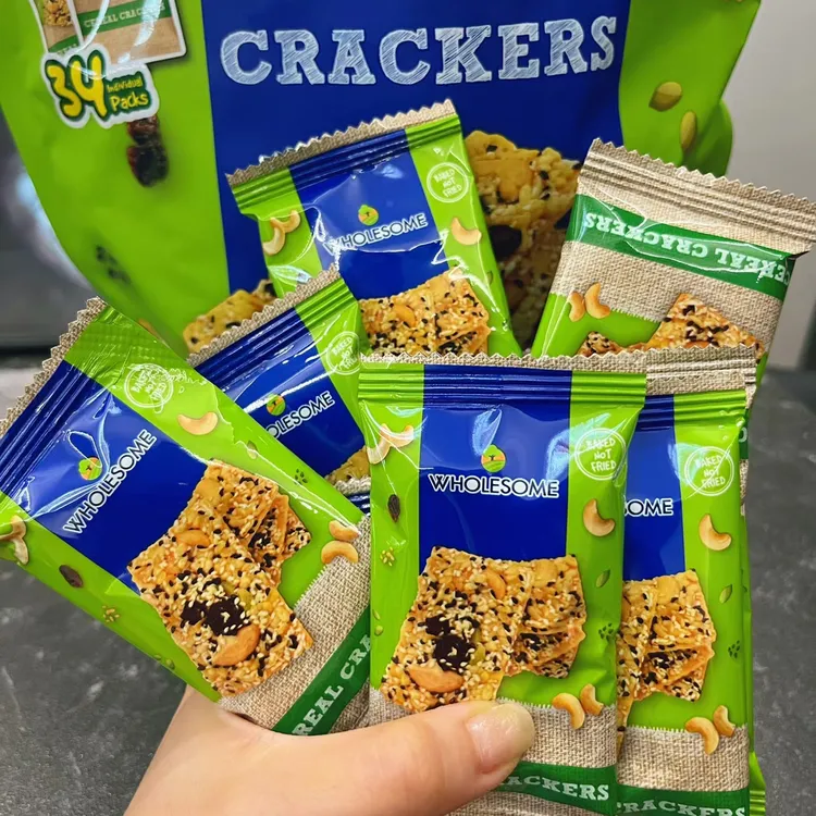 会员甄选蝴蝶森谷物饼干坚果饼干网红零食美食酥脆解馋休闲下午茶