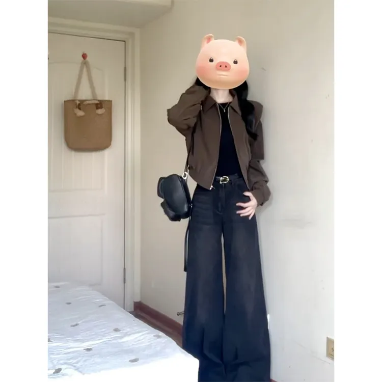 早秋棕色短款外套女春秋款2025新款独特超好看显瘦高个子初秋夹克