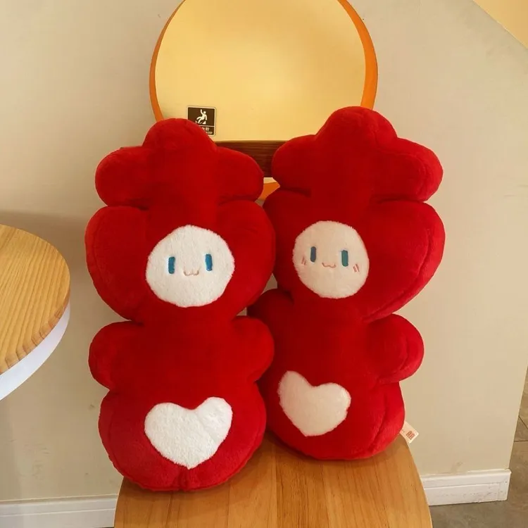 结婚喜字喜庆婚床摆设靠垫闺蜜礼物红色抱枕一对婚庆压床娃娃创意
