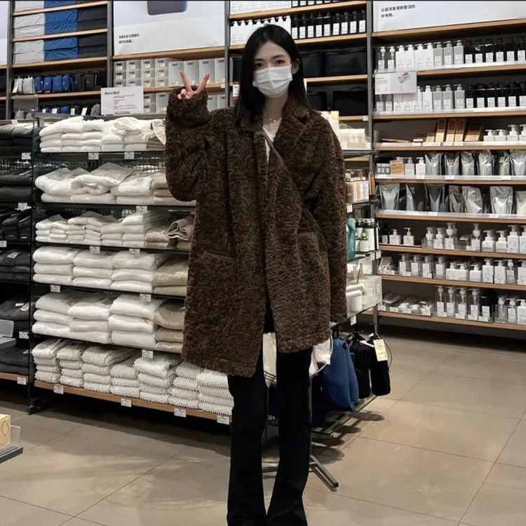 2023新款高级羔羔毛加棉加厚外套女中长款慵懒风泰迪熊厚炸街宽松