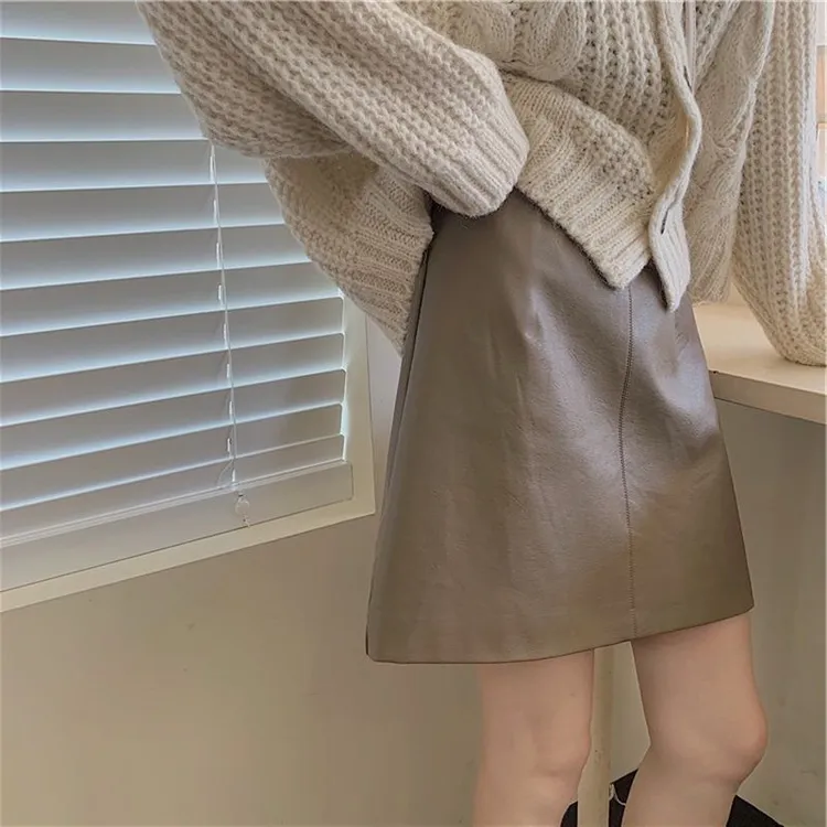 秋冬小皮裙半身裙女梨形身材显瘦pu包臀防走光短裙高腰a字裙气质