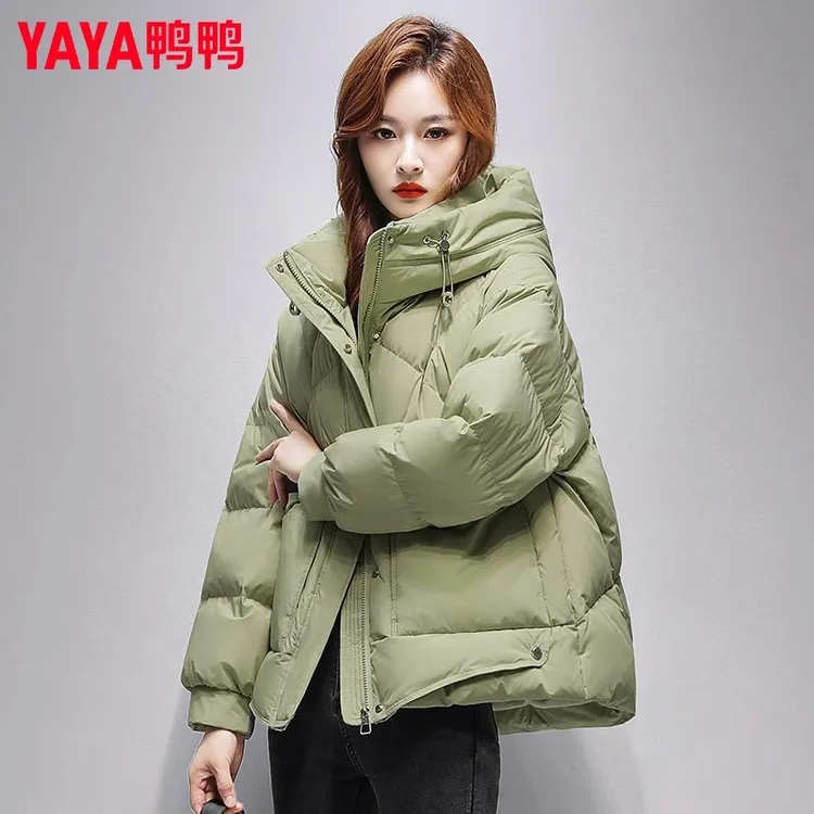 鸭鸭品牌时尚连帽羽绒服女短款2025年冬季新款小个子气质保暖新年