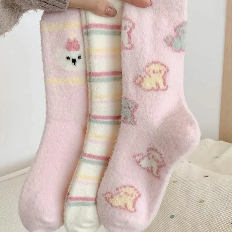 毛茸茸袜子女可爱睡觉穿的秋冬女生加厚居家冬季保暖中筒厚款睡眠