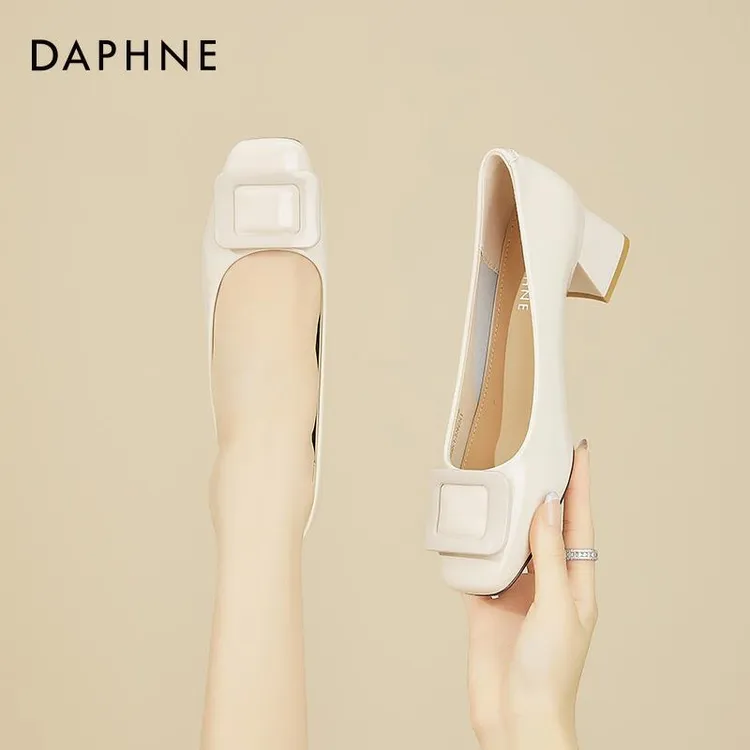 达芙妮白色方扣高跟鞋女2026新款方头浅口软底不累脚真皮工作单鞋