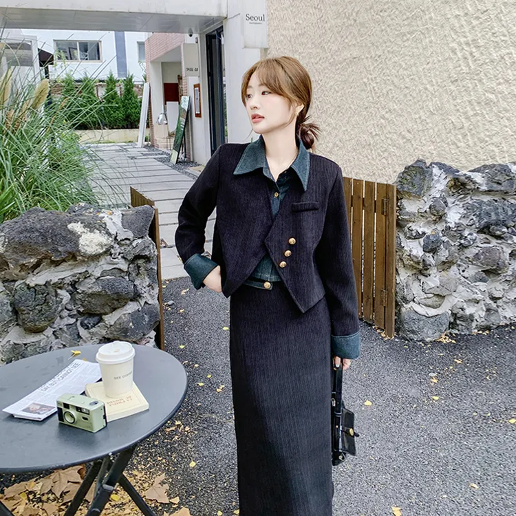 黑色灯芯绒开衫半身裙两件套女款洋气今年流行气质入秋搭配一整套