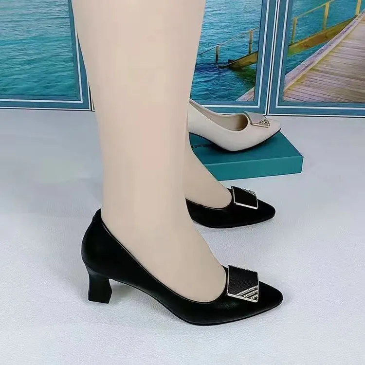 软底春秋季新款全皮时尚浅口尖头舒适中跟女士单鞋显高防滑工作鞋