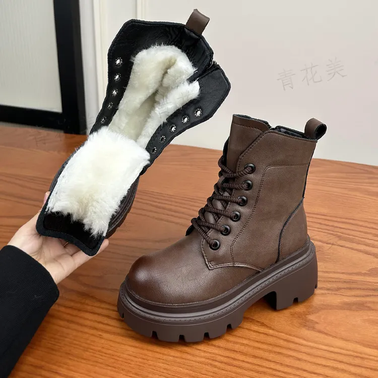 防滑厚底增高雪地靴女2025年新款加绒加厚皮面冬季保暖羊皮毛一体
