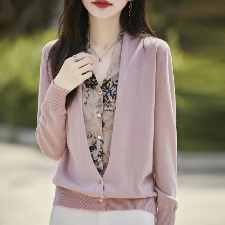 水墨画假两件针织衫精纺长袖开衫秋冬新款气质温婉短款上衣女