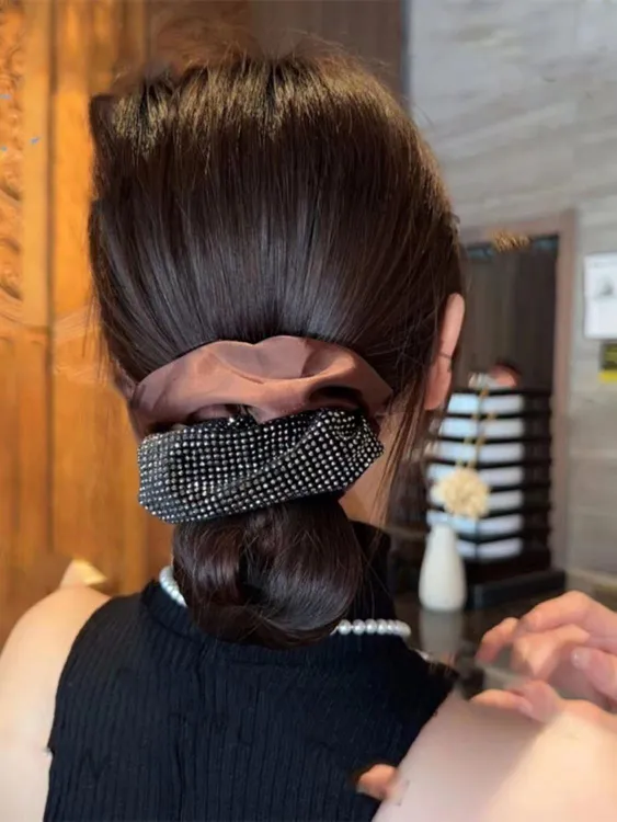 小香风网红闪钻发绳AB面镶钻高档皮筋头花扎头发耐用简约优雅发圈