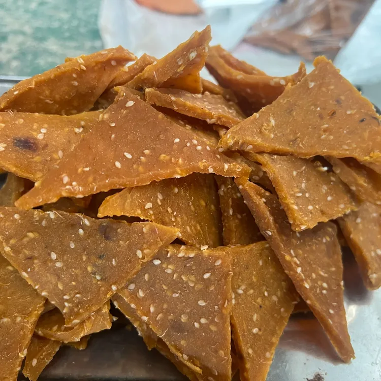 传统通城特产红薯片芝麻地瓜干无油健康小零食