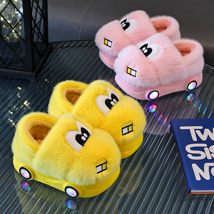 儿童棉拖鞋秋冬保暖亮灯汽车宝宝防滑男童女童发光婴幼儿包跟棉鞋