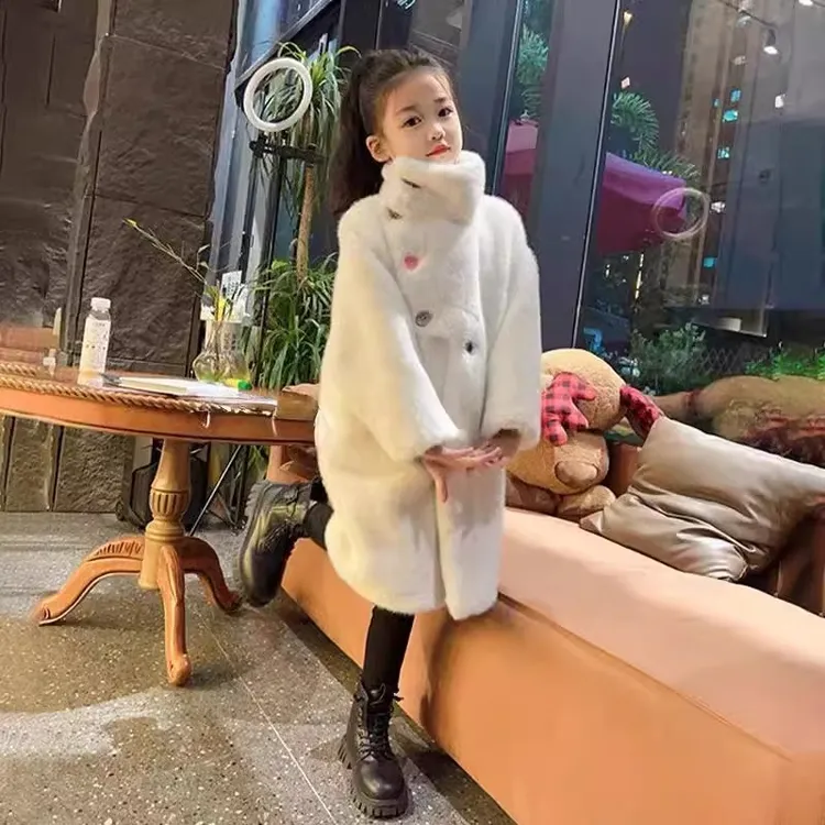 女童外套秋冬款2024新款仿水貂绒大衣儿童鹿皮绒毛一体衣服中长款