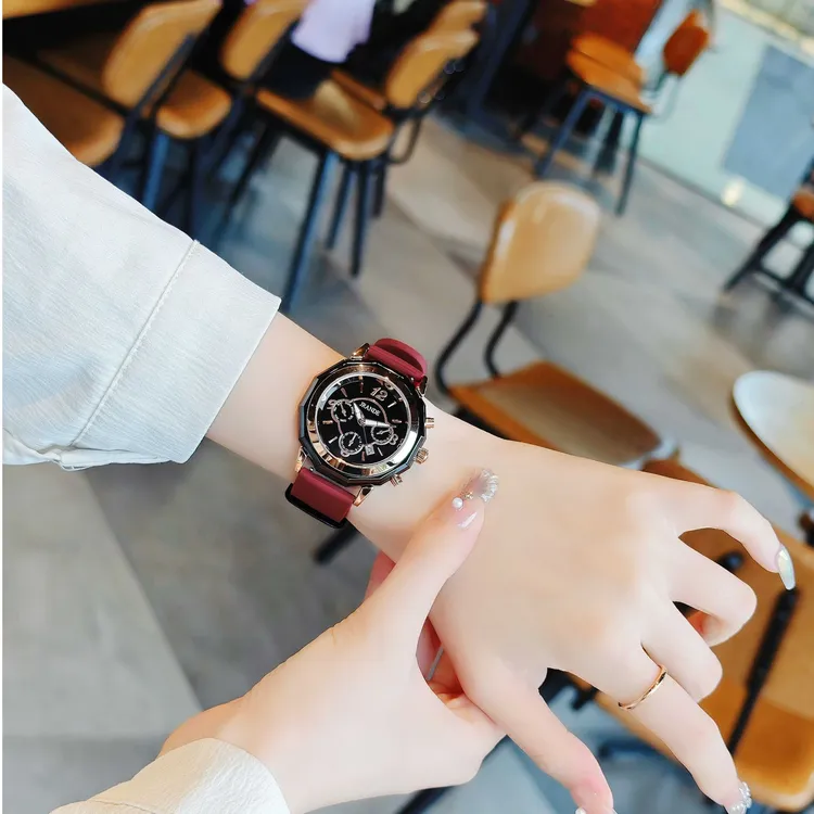 歌浪迪升级高配版轻奢时尚百搭气质石英女士网红防水手表女款腕表
