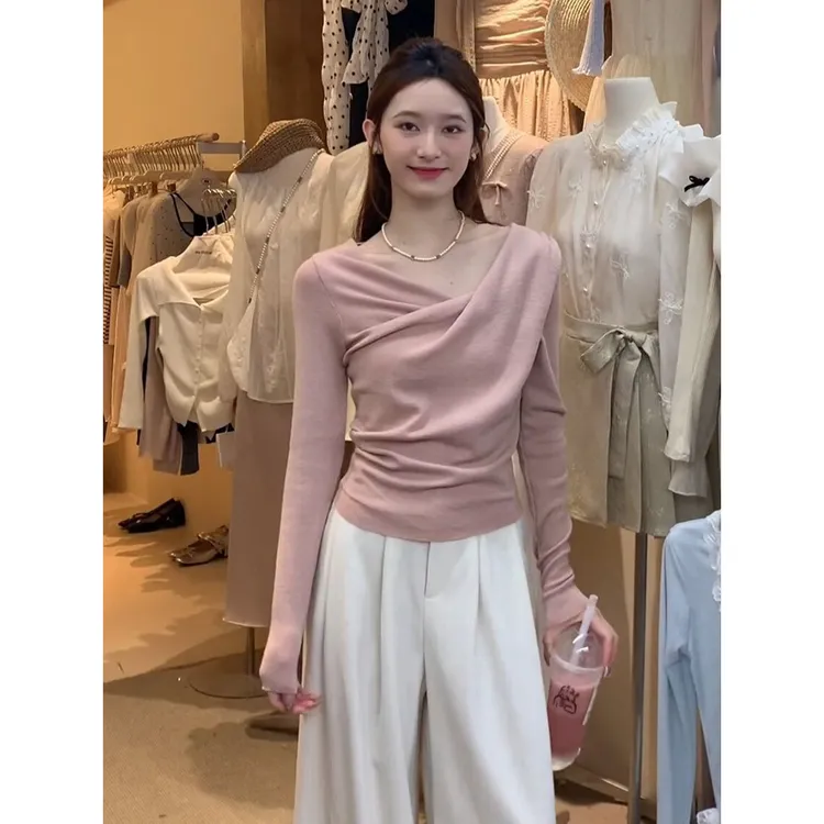 温柔交叉V领针织打底衫女早春穿搭修身显瘦收腰内搭别致chic上衣