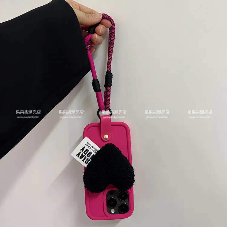 高级感酷辣配色爱心支架iPhone14promax手机壳苹果15腕带13/12/11