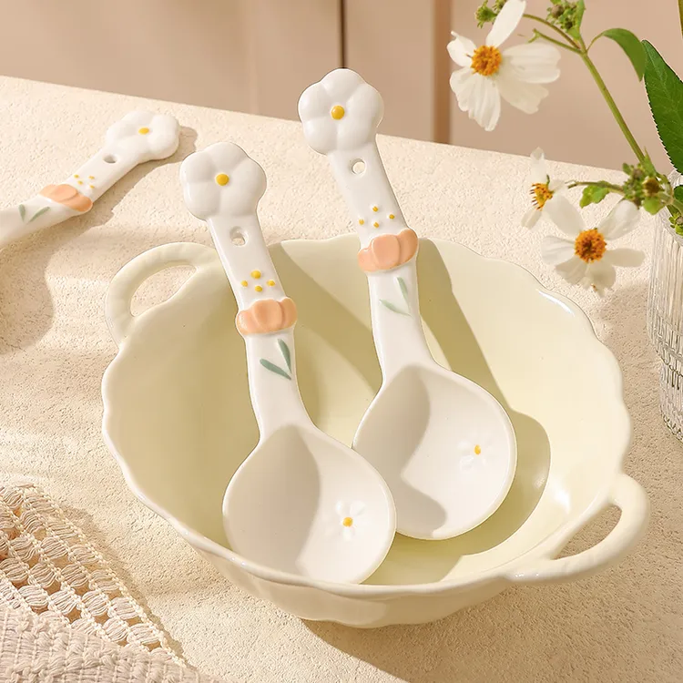 韩式陶瓷勺子网红可爱喝汤吃饭勺子创意家用长柄盛汤勺子小汤匙