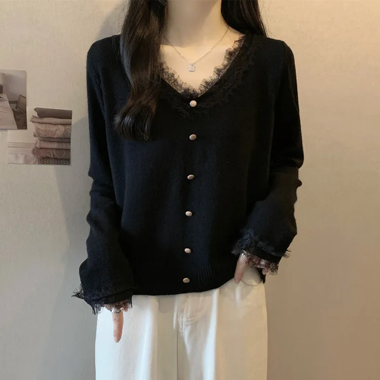 2025春秋季大码宽松蕾丝薄款针织衫遮肚显瘦时尚小清新减龄上衣女