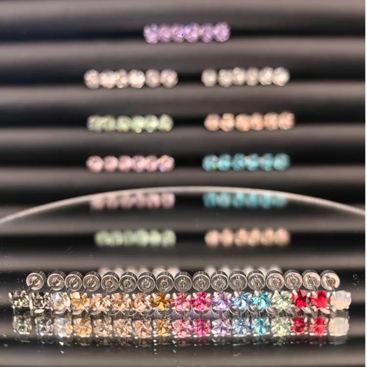 钛钢耳饰 6.2mm爆闪爪镶华子耳骨耳蜗耳钉钛钢防敏正版华子钻耳钉